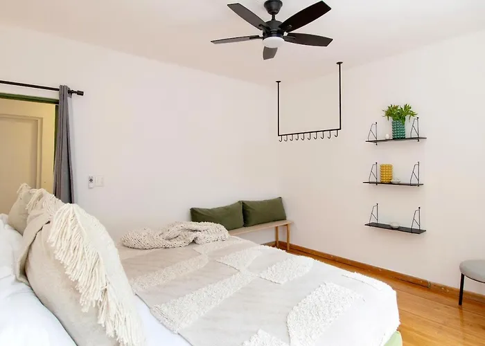 Bonito, Comfort, Charm And Location